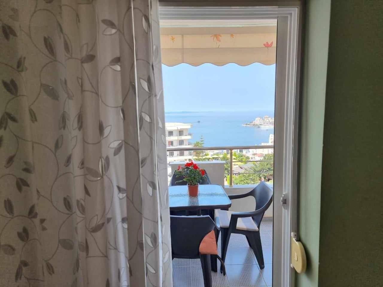 Two Suns Apartament Sarandë Eksteriør bilde